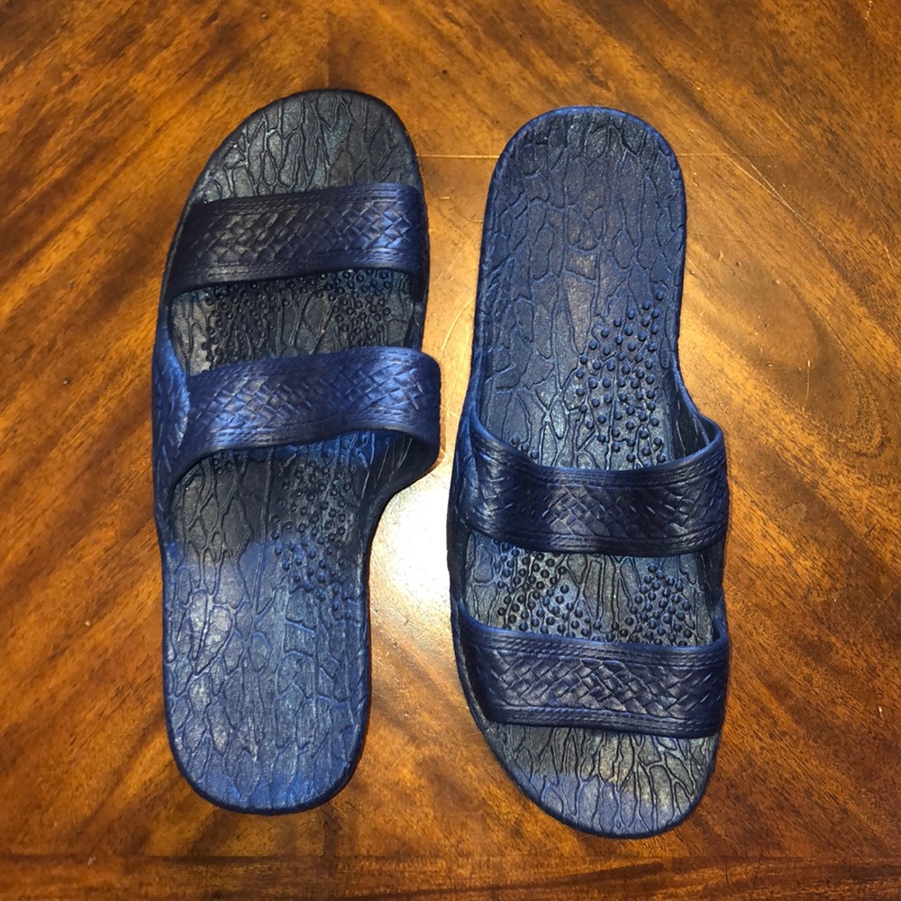 Navy blue jandals